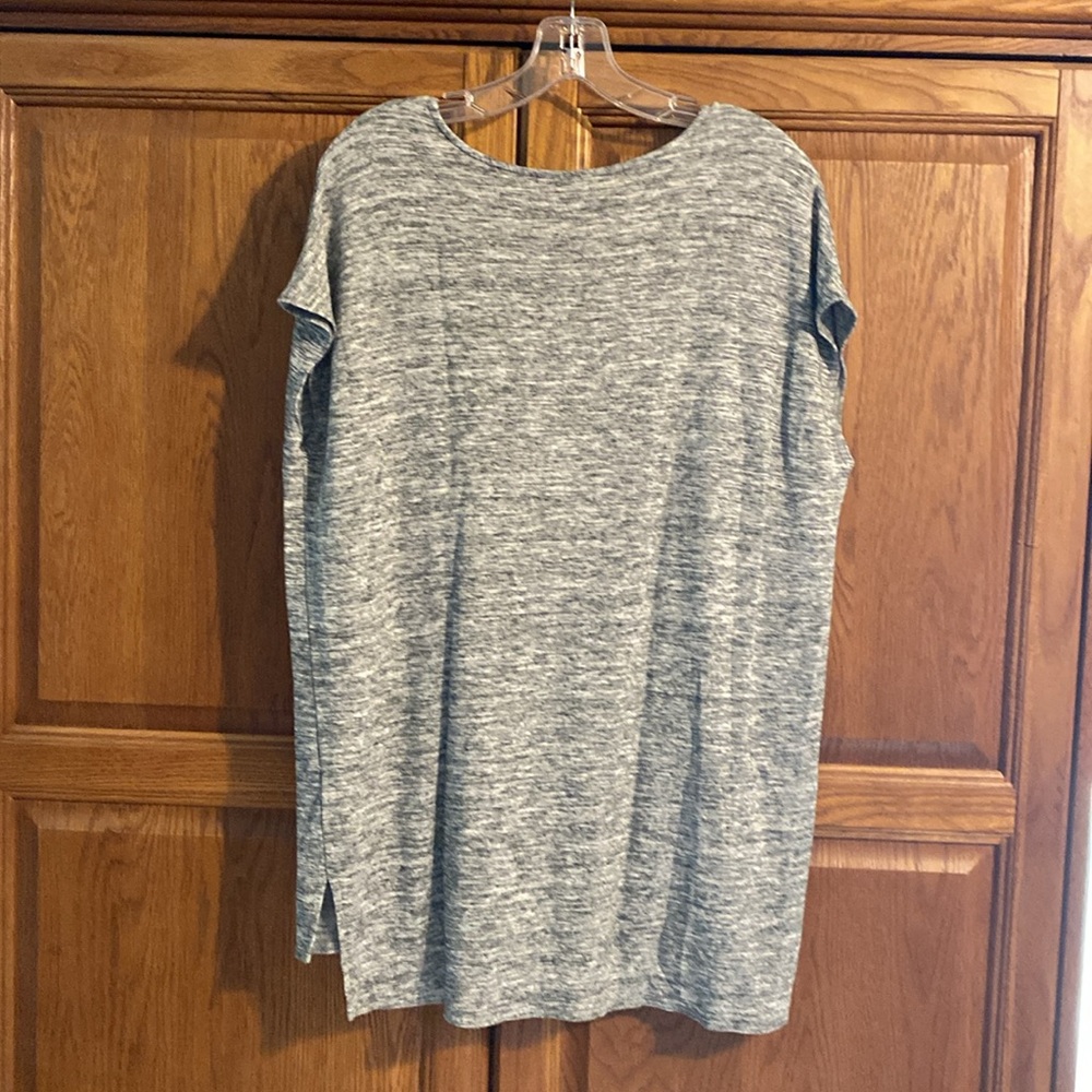 Daily Ritual Top. EUC. - Picture 3 of 3